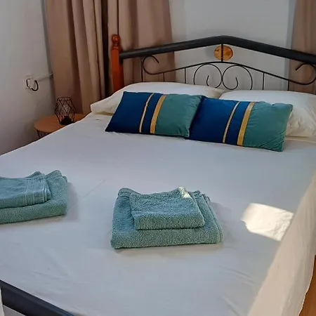 Magic Maisonette 250m From The * 라르나카