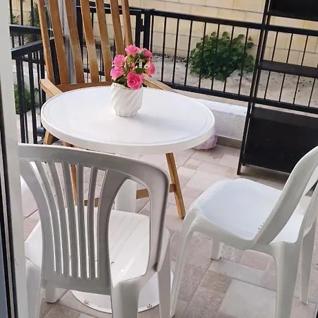 Magic Maisonette 250m From The Appartement Larnaca